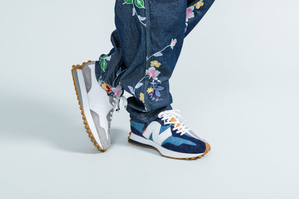 Levi's x New Balance 327