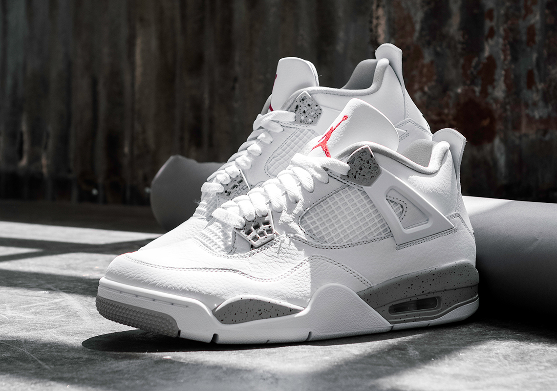 Air Jordan 4 White Oreo